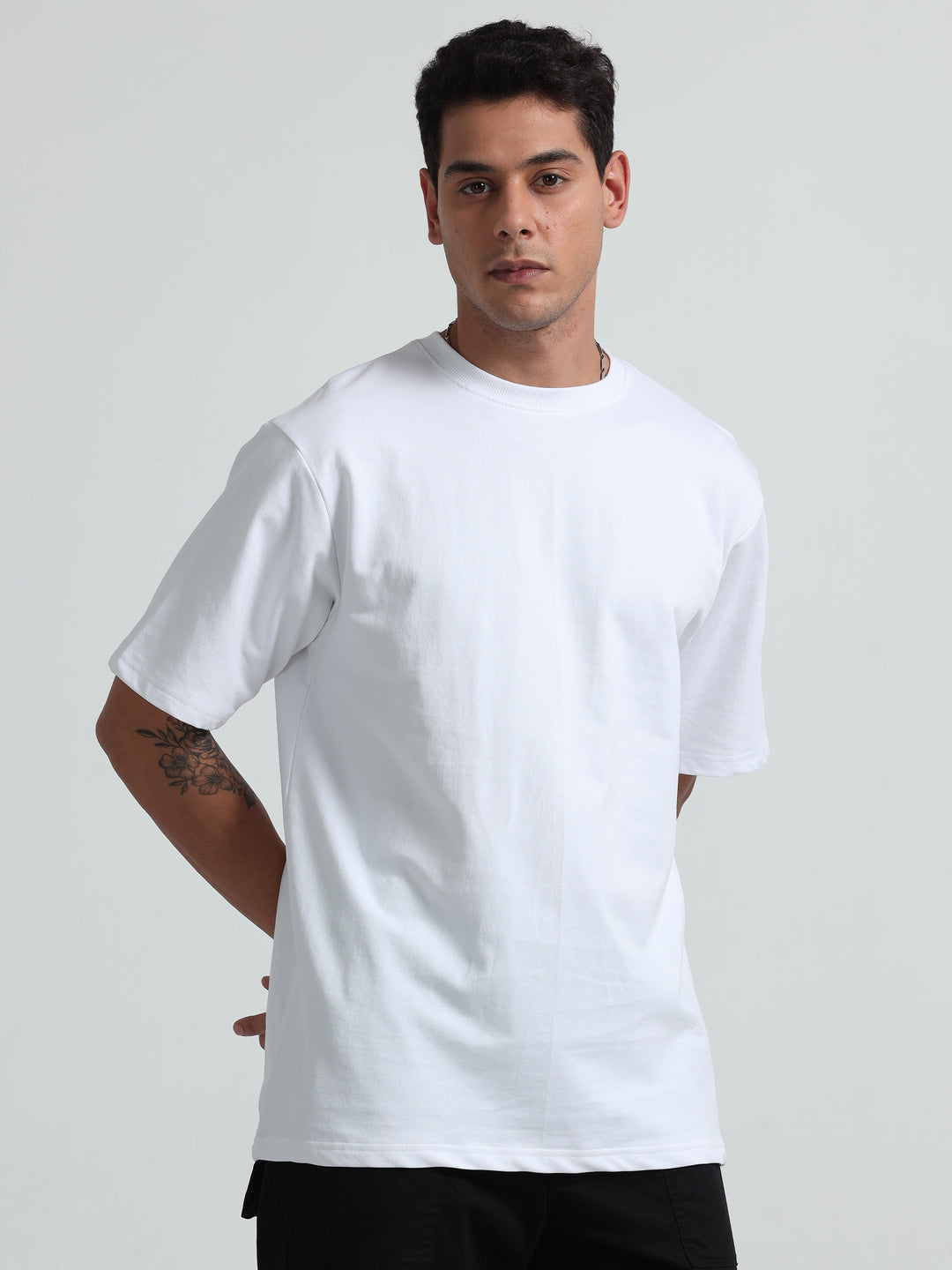 Pure White Oversized T-Shirt – Comfort Designed for Movement